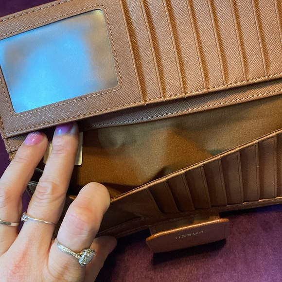 Brand new Fossil Madison zip clutch in multicolored leather  😍😍😍 - Picture 14 of 14